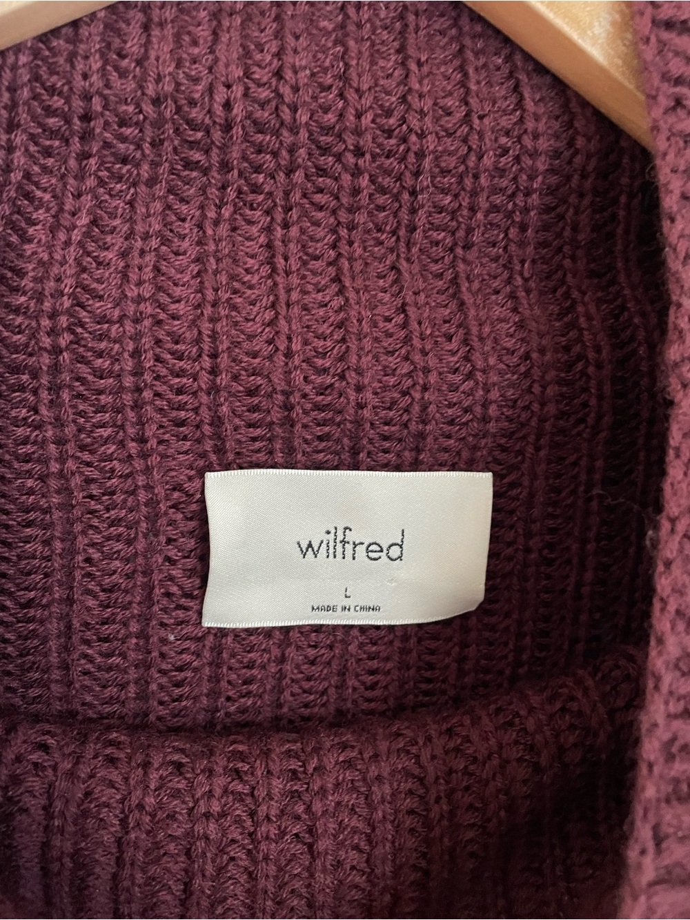 Wilfred Aritzia Montpellier Maroon Merino Wool Sweater Size Large - Picture 4 of 10